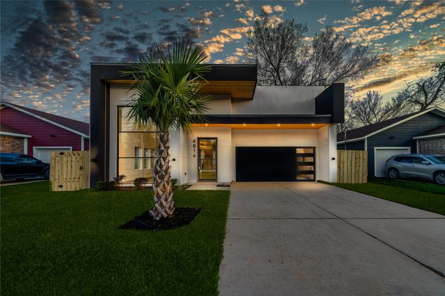 4816 Zealand Street, Dallas, TX 75216