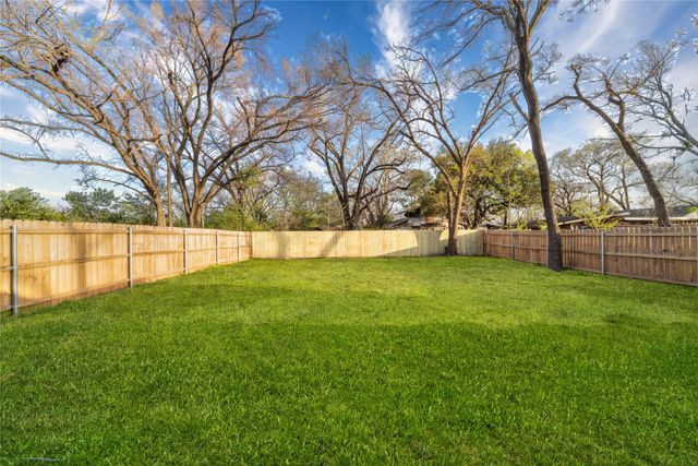 4816 Zealand Street, Dallas, TX 75216