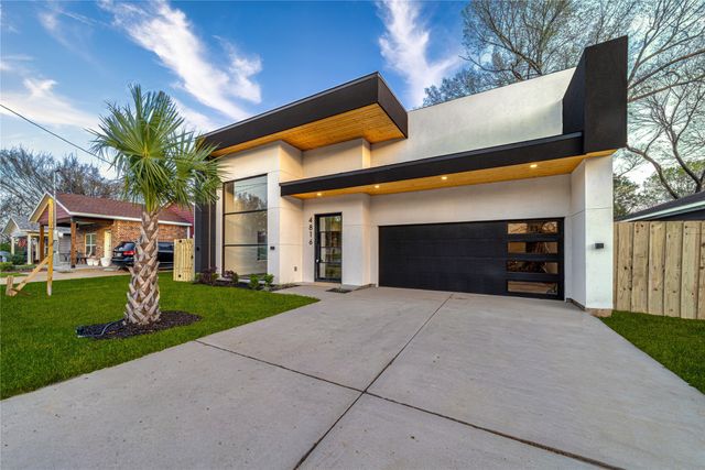 4816 Zealand Street, Dallas, TX 75216