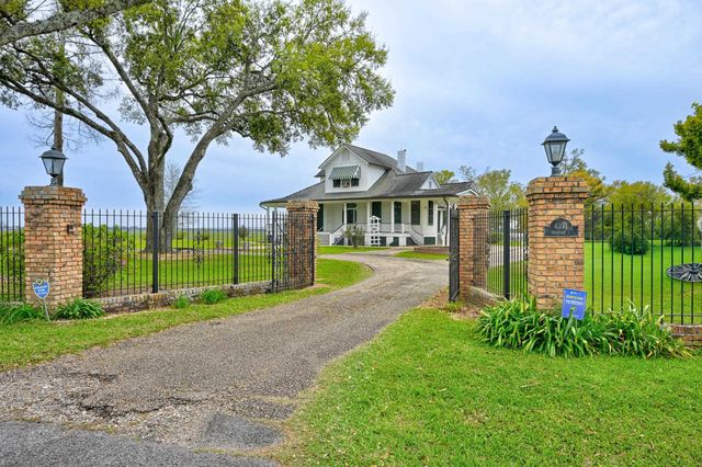 4371 Highway 1, Napoleonville, LA 70390