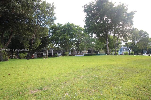 3680 Inverrary Dr 3D, Lauderhill, FL 33319