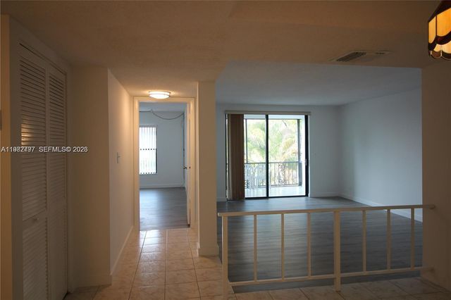 3680 Inverrary Dr 3D, Lauderhill, FL 33319