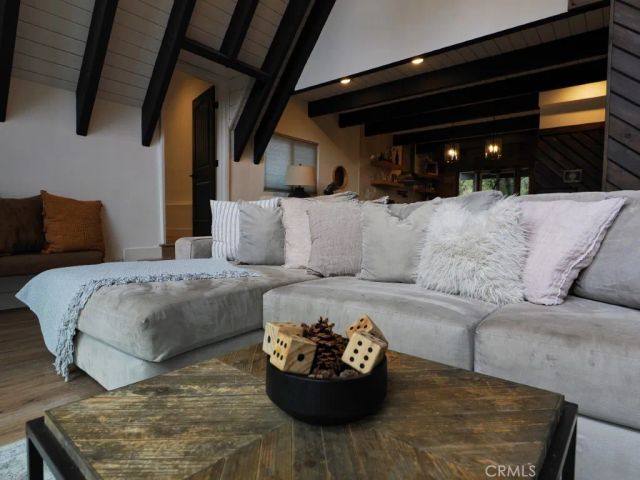 28596 North Bay, Lake Arrowhead, CA 92352