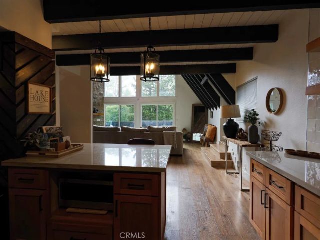 28596 North Bay, Lake Arrowhead, CA 92352