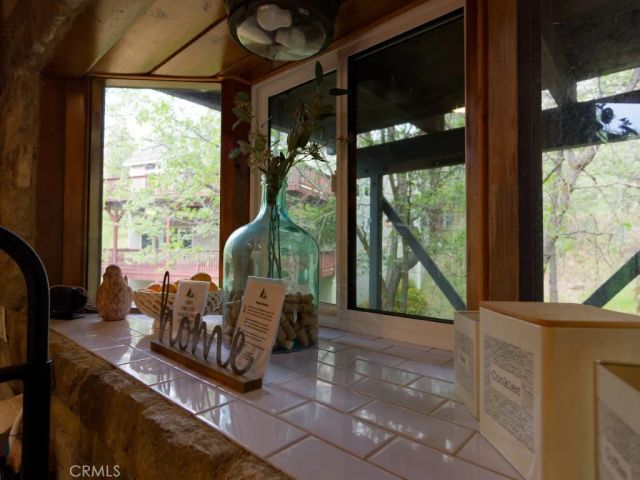 28596 North Bay, Lake Arrowhead, CA 92352