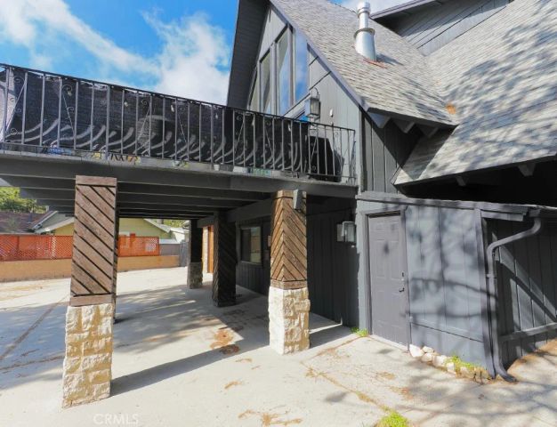 28596 North Bay, Lake Arrowhead, CA 92352
