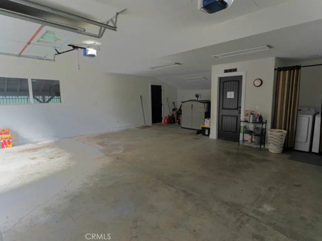 28596 North Bay, Lake Arrowhead, CA 92352