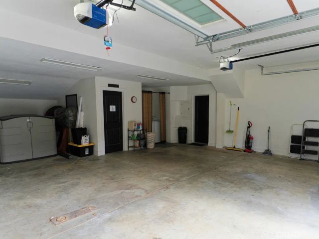 28596 North Bay, Lake Arrowhead, CA 92352