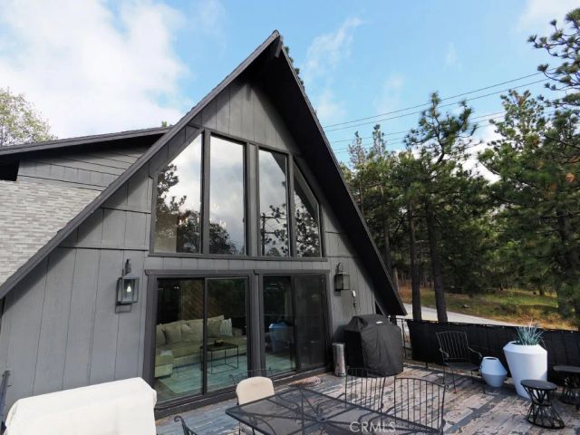 28596 North Bay, Lake Arrowhead, CA 92352