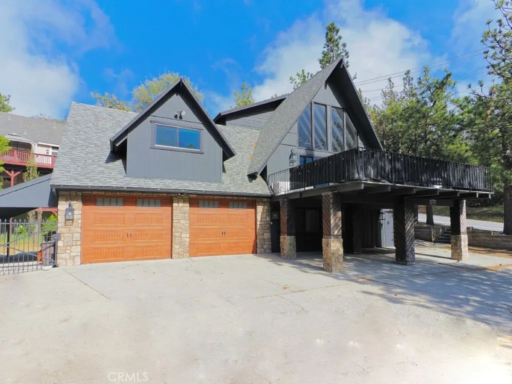 28596 North Bay, Lake Arrowhead, CA 92352