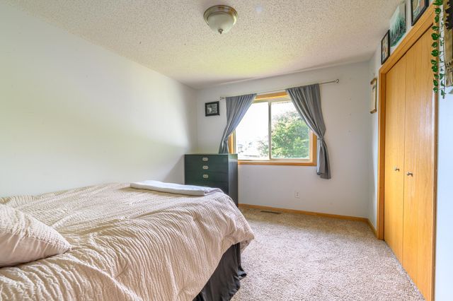 313 Arnica Drive, Watertown, MN 55388