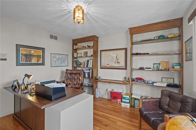 82 Mountain Laurel Drive, Cranston, RI 02920