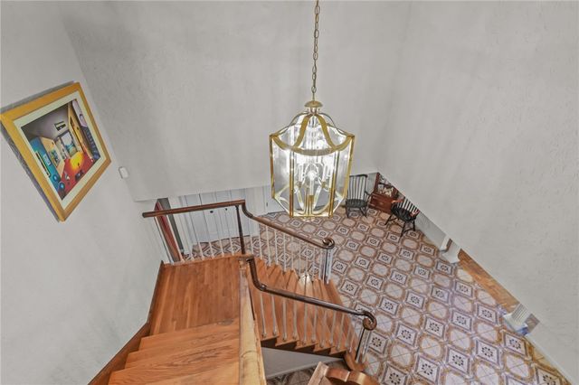 82 Mountain Laurel Drive, Cranston, RI 02920