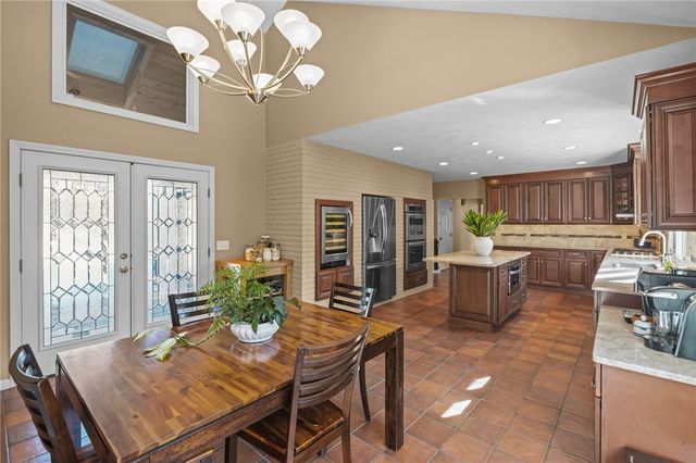 82 Mountain Laurel Drive, Cranston, RI 02920