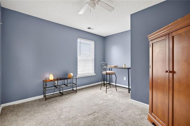 9 Darbys Run Way, Hiram, GA 30141