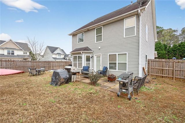 9 Darbys Run Way, Hiram, GA 30141