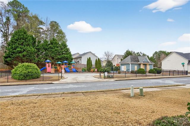 9 Darbys Run Way, Hiram, GA 30141