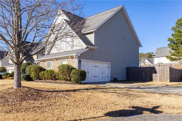 9 Darbys Run Way, Hiram, GA 30141