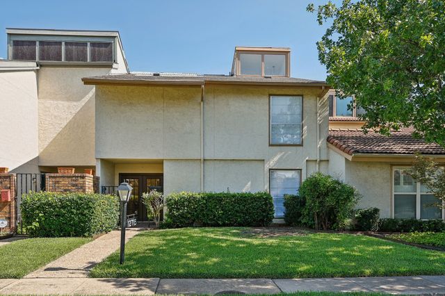 12715 Burninglog Lane, Dallas, TX 75243