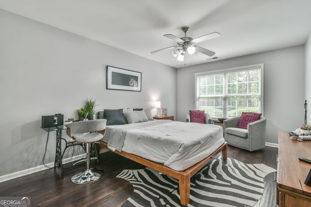 987 Park Hollow Way, Lawrenceville, GA 30043