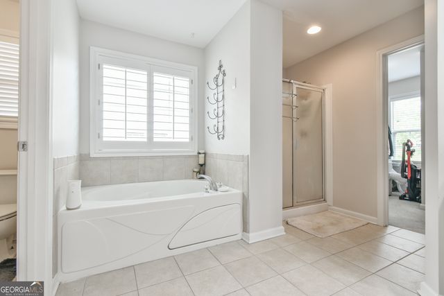 987 Park Hollow Way, Lawrenceville, GA 30043