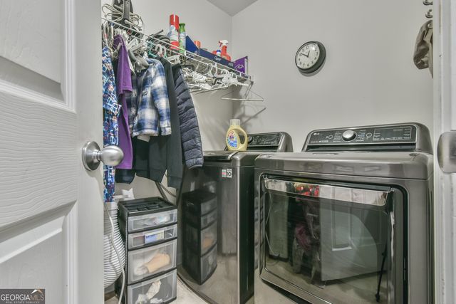 987 Park Hollow Way, Lawrenceville, GA 30043