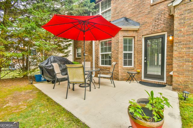 987 Park Hollow Way, Lawrenceville, GA 30043
