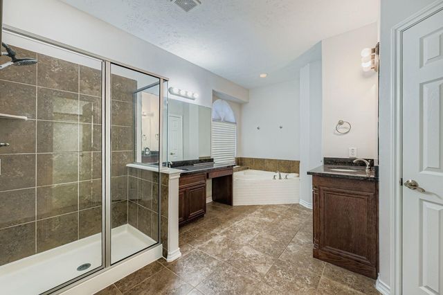 25415 Woodvine Ridge Drive, Richmond, TX 77406