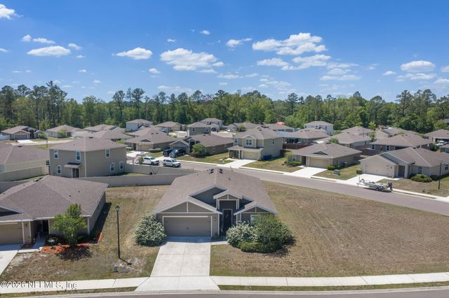 5979 CROSBY LAKE Way E, Macclenny, FL 32063