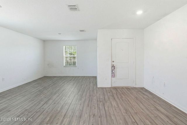 5979 CROSBY LAKE Way E, Macclenny, FL 32063