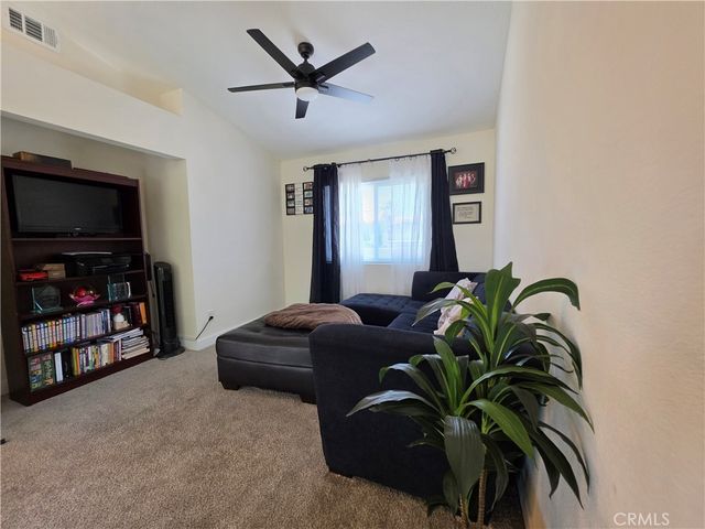 1948 Spanish Broom, Palmdale, CA 93550