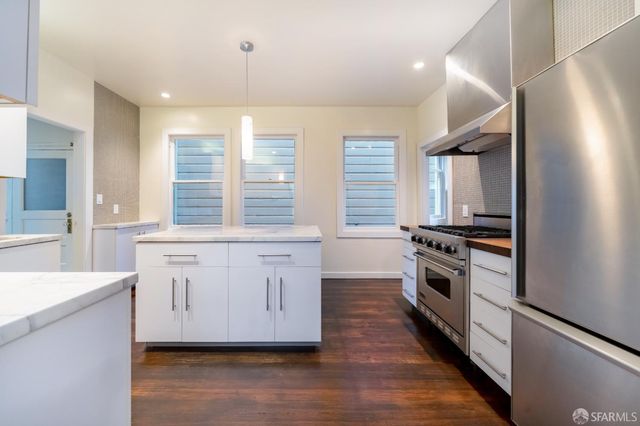 851 Lombard Street 851, San Francisco, CA 94133