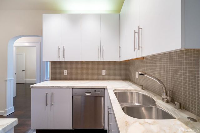 851 Lombard Street 851, San Francisco, CA 94133