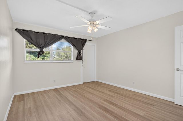 3930 Crystal Lake Drive 209, Deerfield Beach, FL 33064