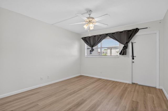 3930 Crystal Lake Drive 209, Deerfield Beach, FL 33064