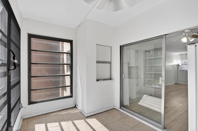 3930 Crystal Lake Drive 209, Deerfield Beach, FL 33064