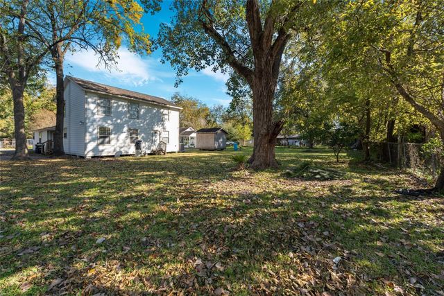1728 Connorvale Road B, Houston, TX 77039