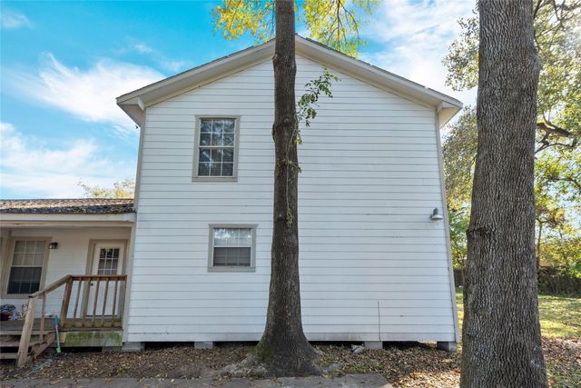 1728 Connorvale Road B, Houston, TX 77039