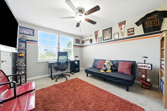 160 Sarafina Way, Gilroy, CA 95020
