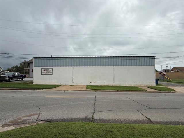 517 N Washington Avenue, Enid, OK 73701