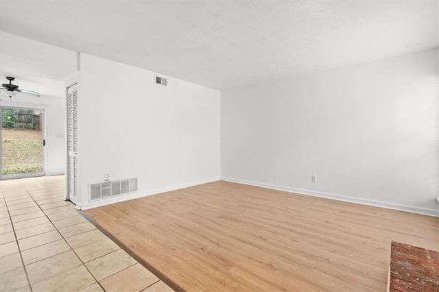 2560 Picardy N Circle, College Park, GA 30349