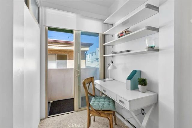 207 42nd Street, Manhattan Beach, CA 90266