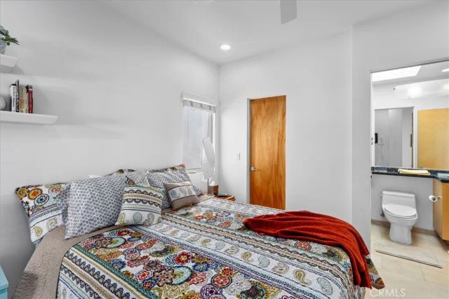 207 42nd Street, Manhattan Beach, CA 90266