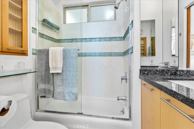 207 42nd Street, Manhattan Beach, CA 90266