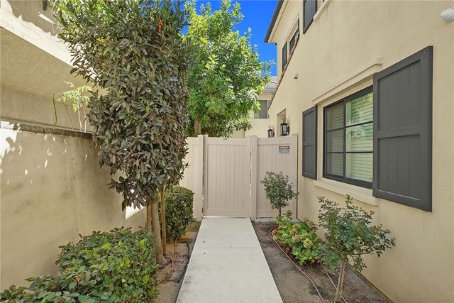 318 California Street, Arcadia, CA 91006