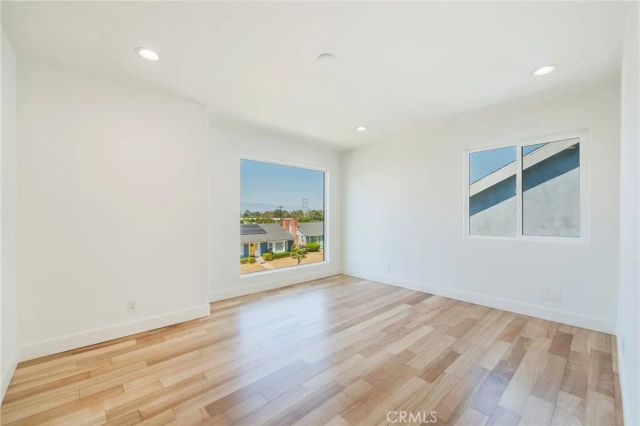 5714 Brushton, Los Angeles, CA 90008