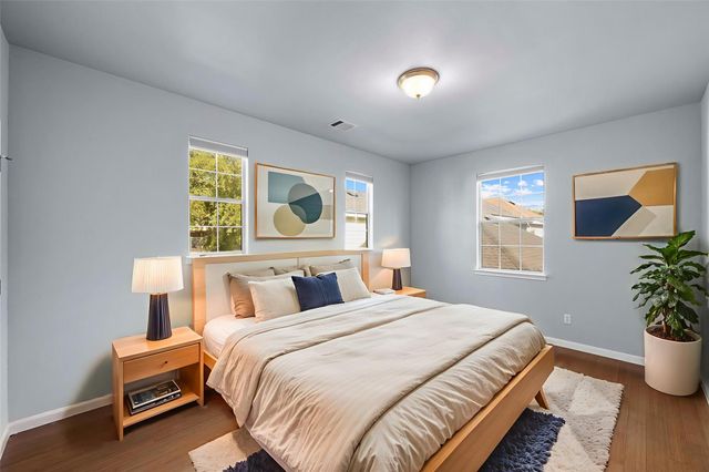 6704 Menchaca RD 29, Austin, TX 78745