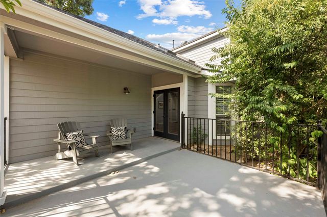 6704 Menchaca RD 29, Austin, TX 78745