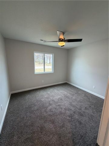 209 W 2nd Street, Creighton, MO 64739