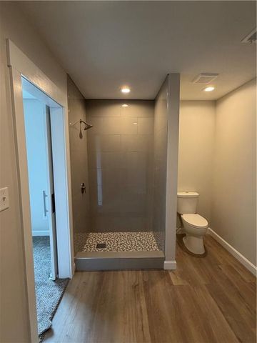 209 W 2nd Street, Creighton, MO 64739